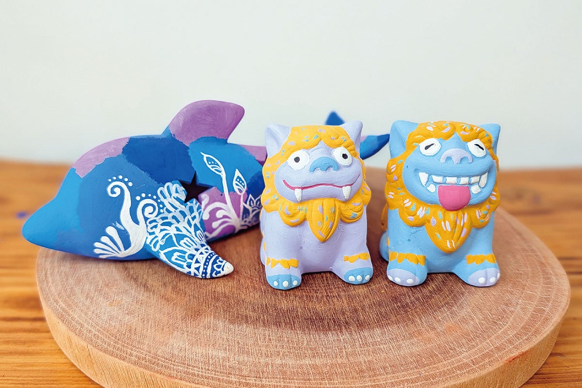 シーサー絵付け