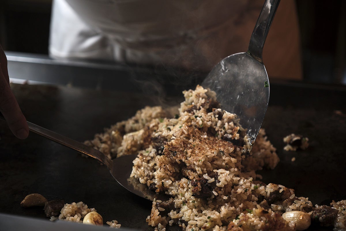 【連泊特典】島食材×和洋中「美食の饗宴」夕食ビュッフェ滞在中1回付!初泊は石垣島の恵みを満喫/朝食付